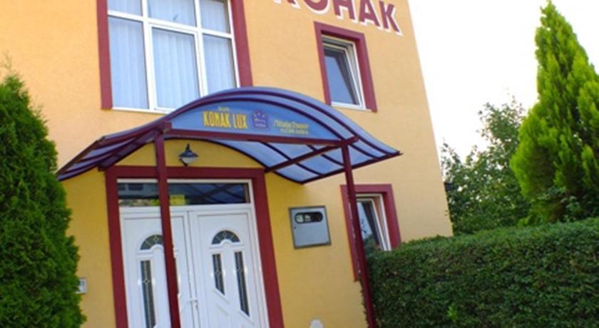 Konak Lux Hotel Raska Exterior photo